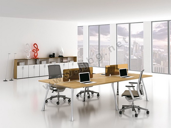 點擊查看商品:屏風桌